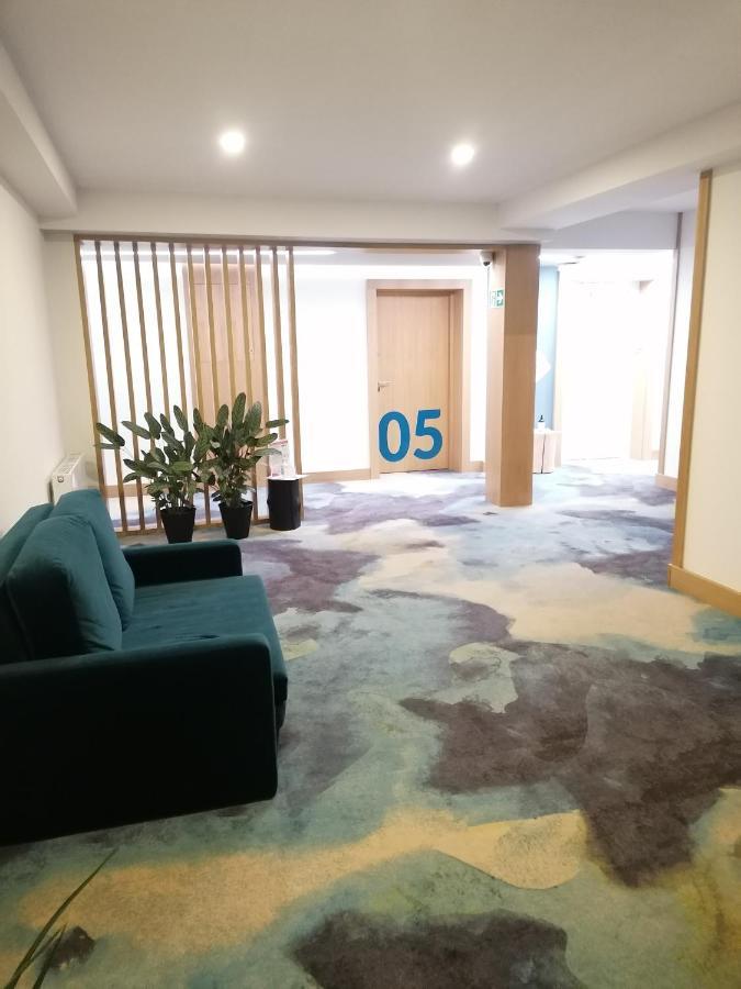 Blue Zet Apartament サルビノボ エクステリア 写真