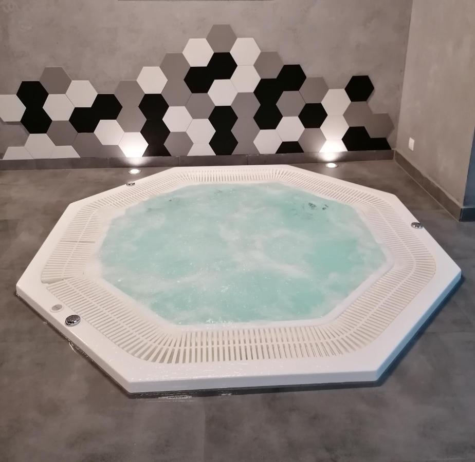 Blue Zet Apartament サルビノボ エクステリア 写真