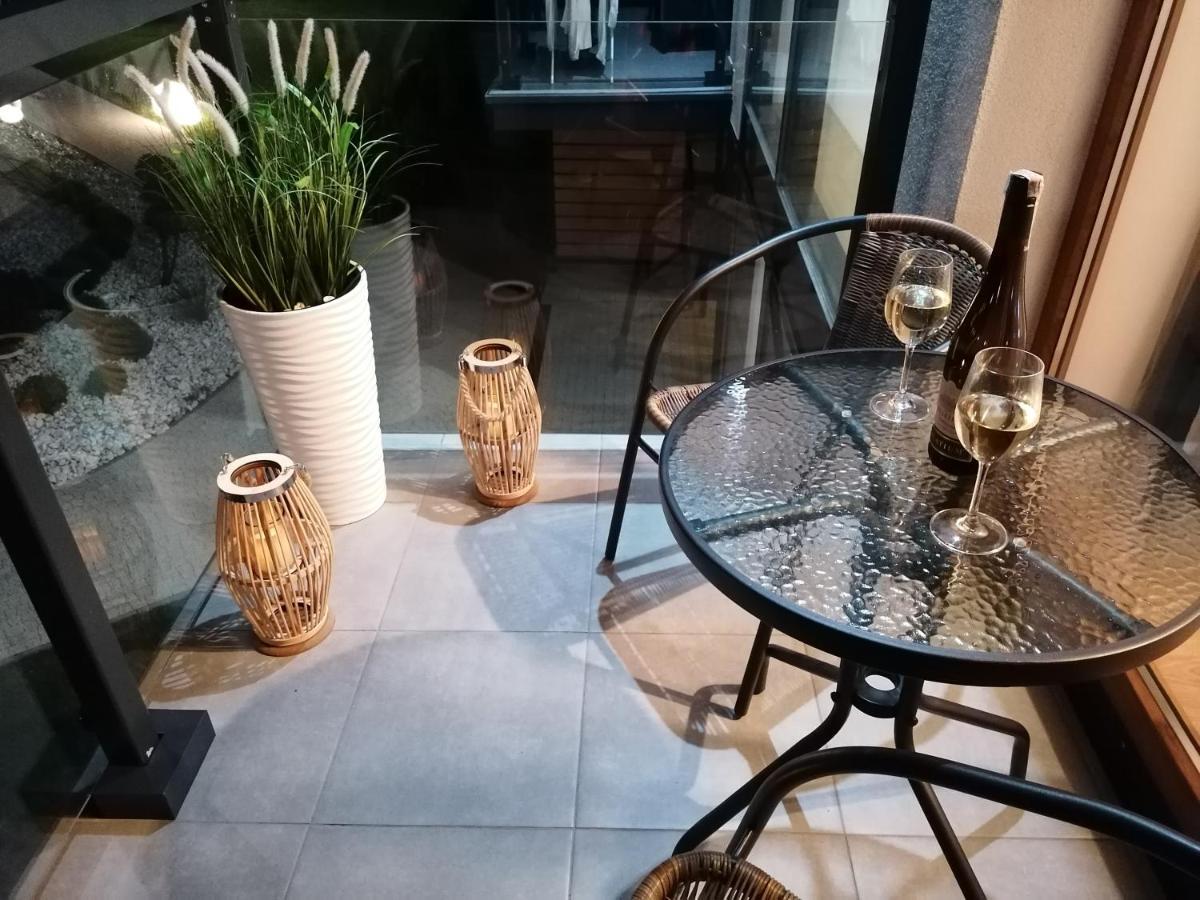 Blue Zet Apartament サルビノボ エクステリア 写真